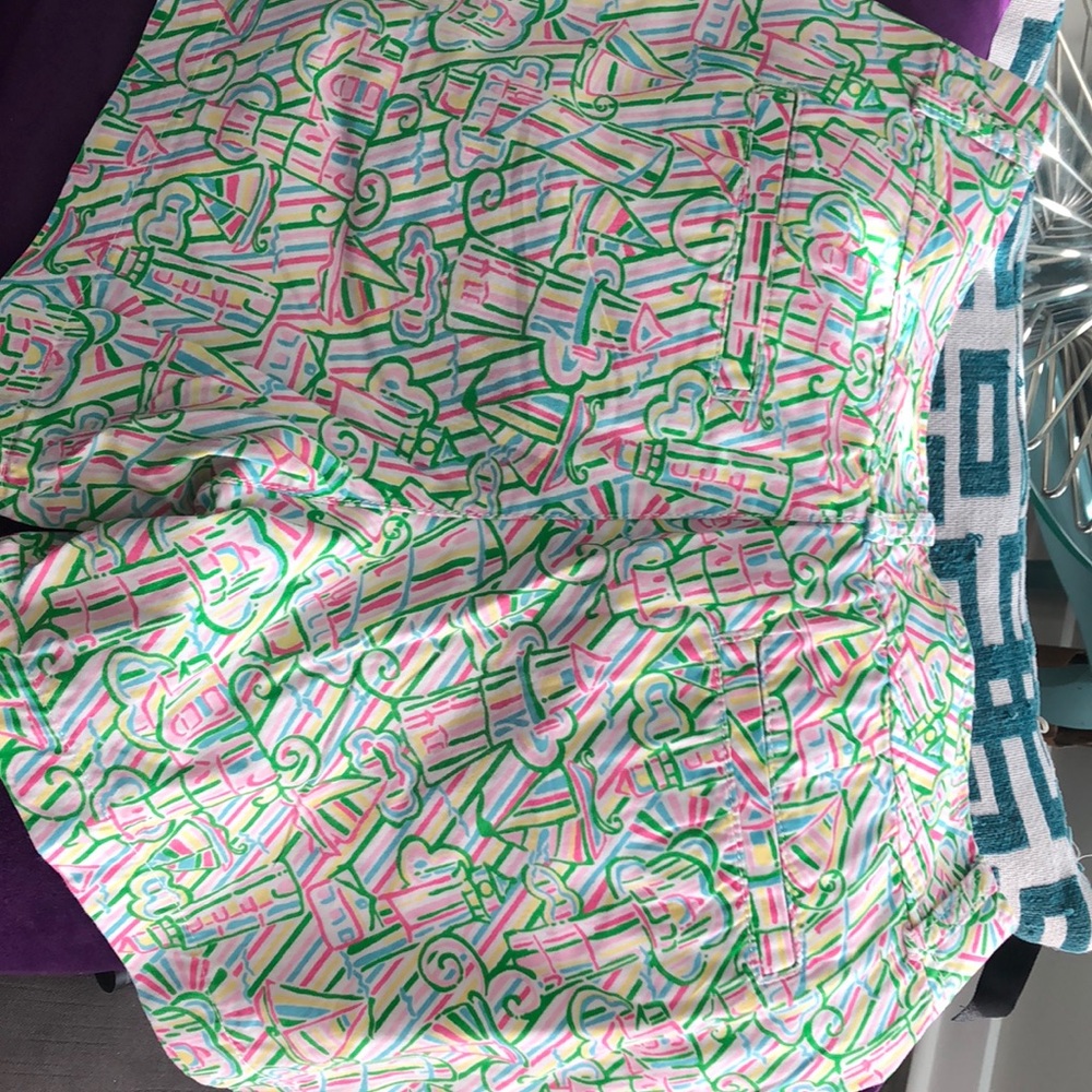 Lilly Pulitzer Callahan Short - Picture 3 of 3